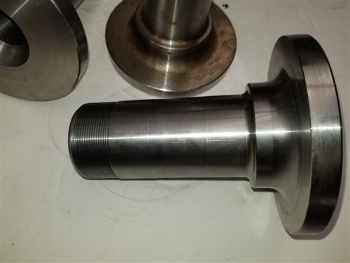 2.0 Spindles Flat Backed 5 1/2 RT/LFT image 2